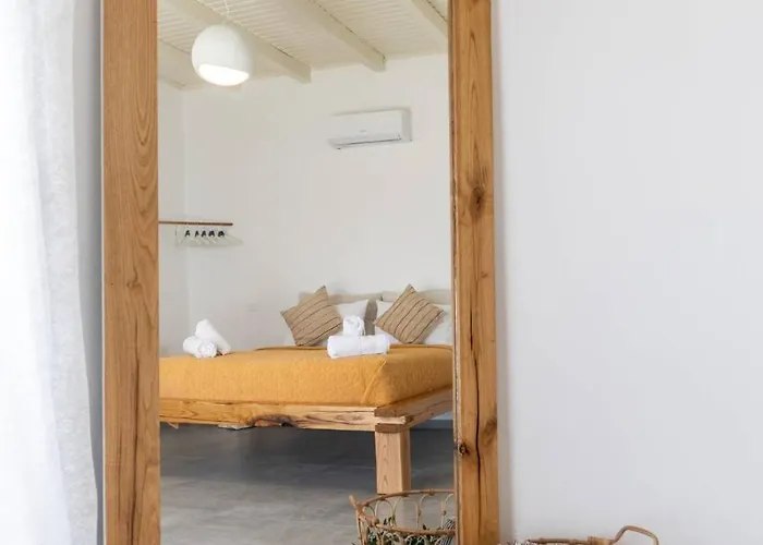 Poseidon House Pollonia